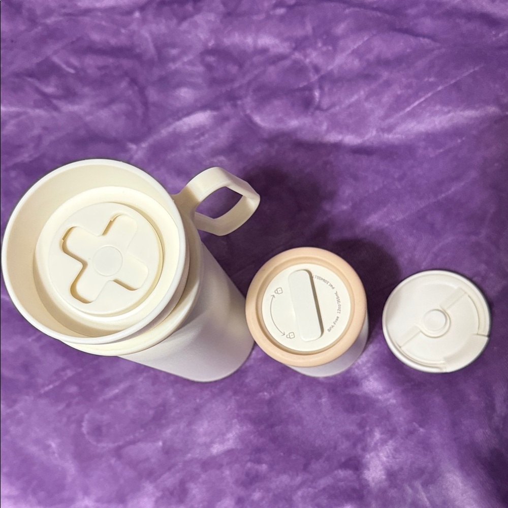 Hitch Water Bottle - Picture 8 of 11